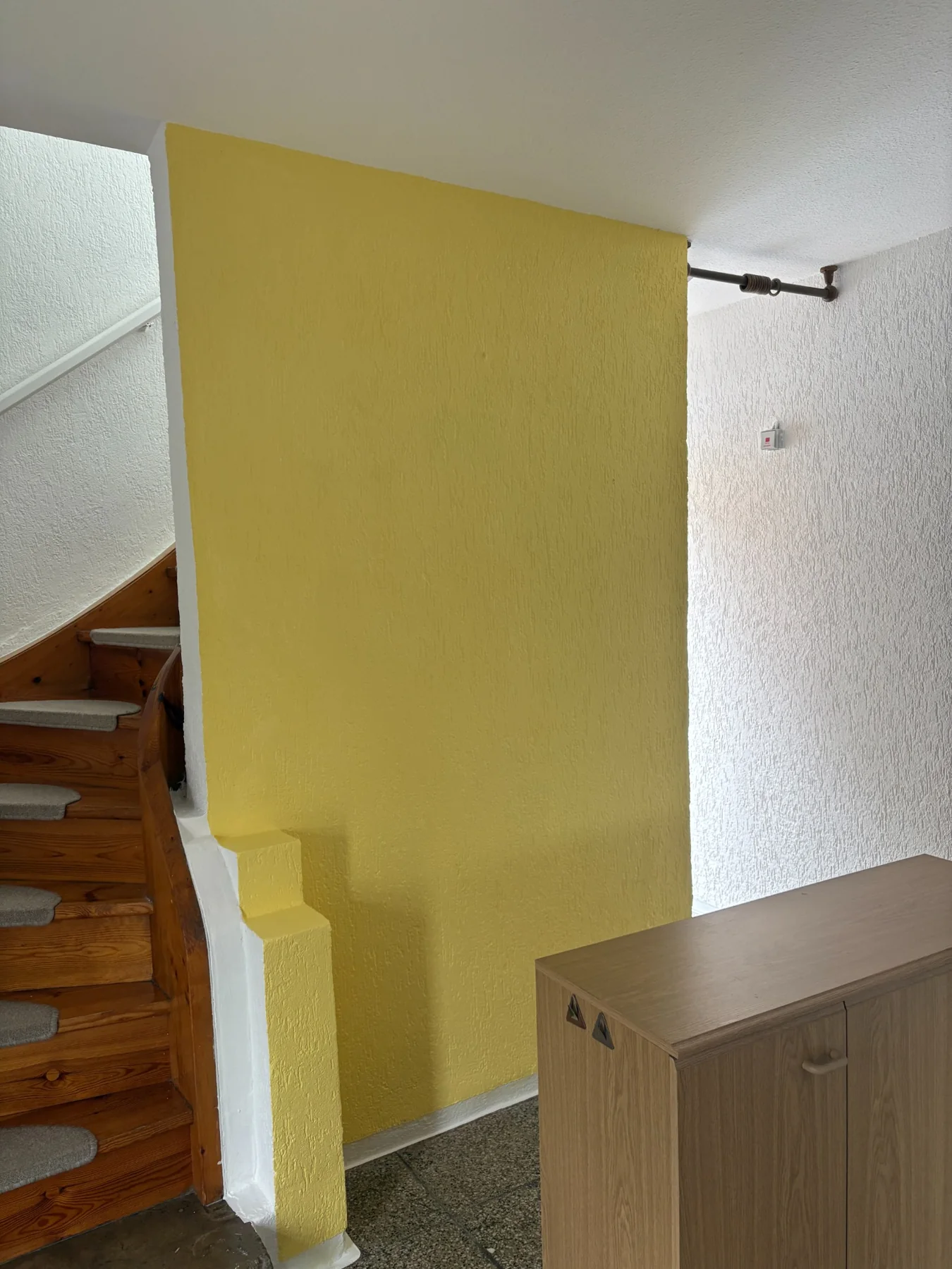 Fertig renovierter heller Innenraum